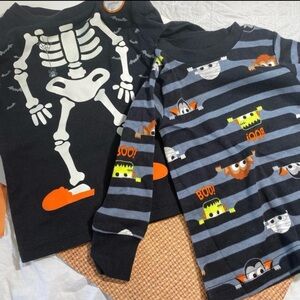 Carter's Black and White Skeleton Shirts 12 Months 2 Piece Set Long Sleeves